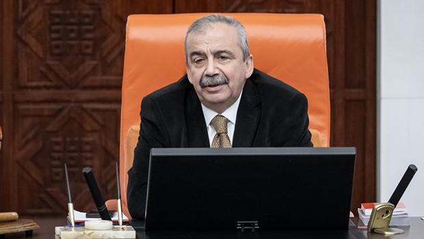 Съболезнователни послания от политици за Sırrı Süreyya Önder