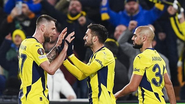 Тъжно развитие за Fenerbahce! Има желаещи от Висшата лига... Обявена е цената на трансфера му