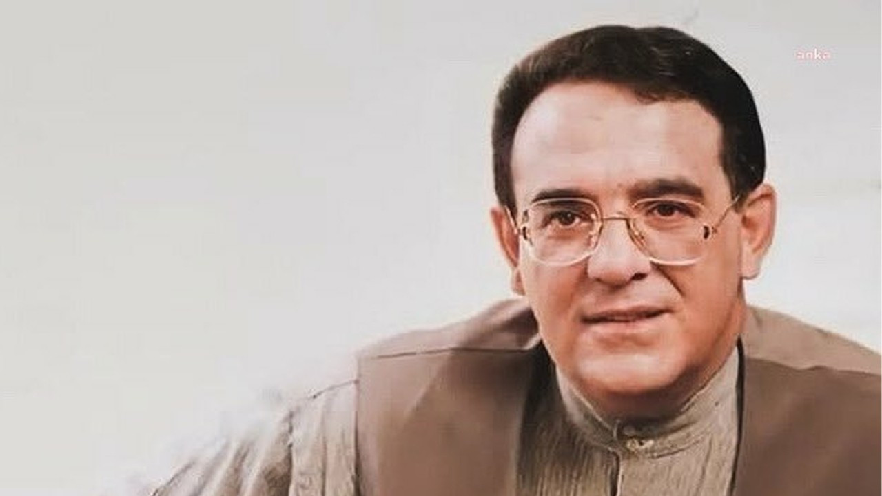 Изпълнителят Yavuz Top умира