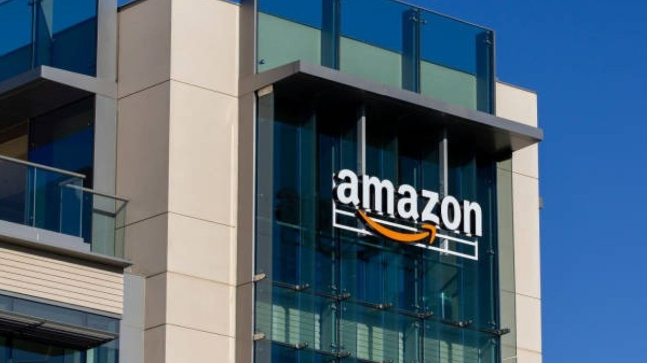 Гигантски план за продажба на акции от Amazon
