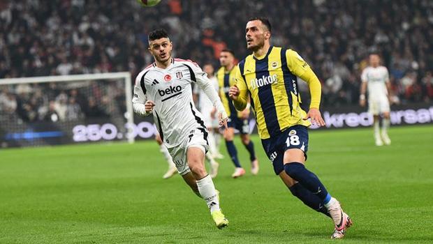 Beşiktaş ще отиде на дербито с ограничение от 5 карти!