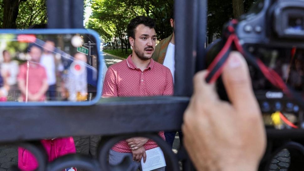 Палестинският активист Халил, задържан в САЩ, не може да присъства на раждането на първото си дете