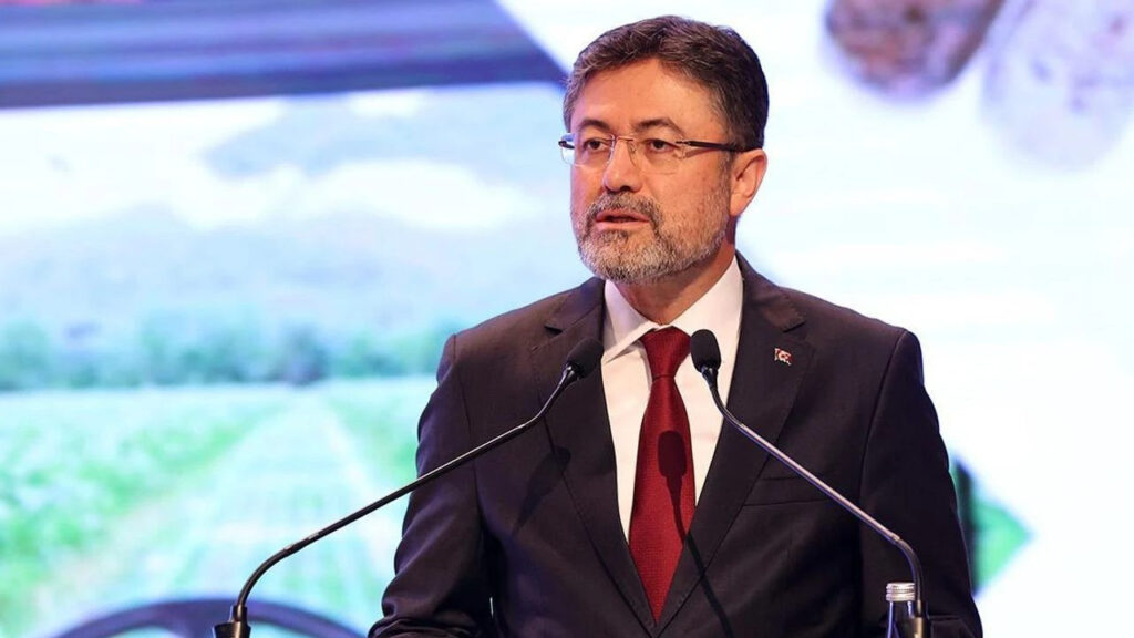 Министър Фисти: Дърветата трябва да виждат слънцето, за да се направи точна оценка на щетите