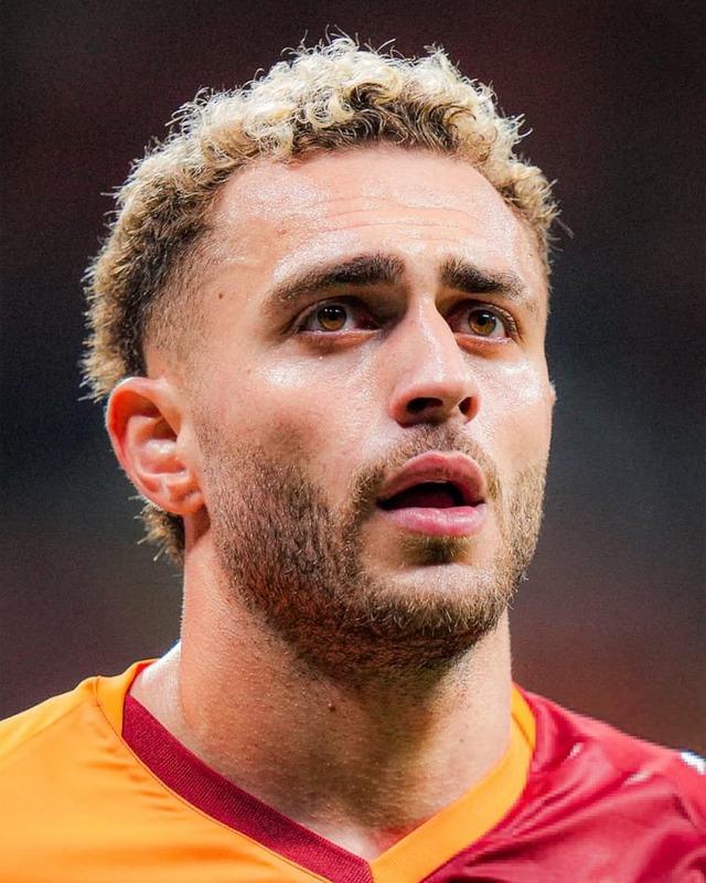 Барис Алпер Йълмаз шокира в Галатасарай! След преговорите бяха поискани 50 млн. евро, арабите напуснаха масата