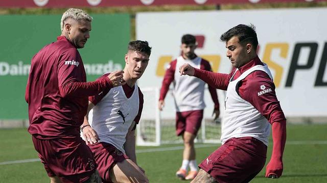 Galatasaray започва подготовка за дербито с Beşiktaş