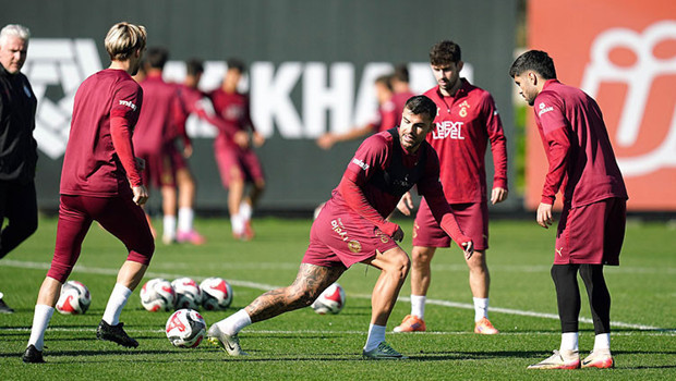 Galatasaray продължи подготовката си за мача с Trabzonspor