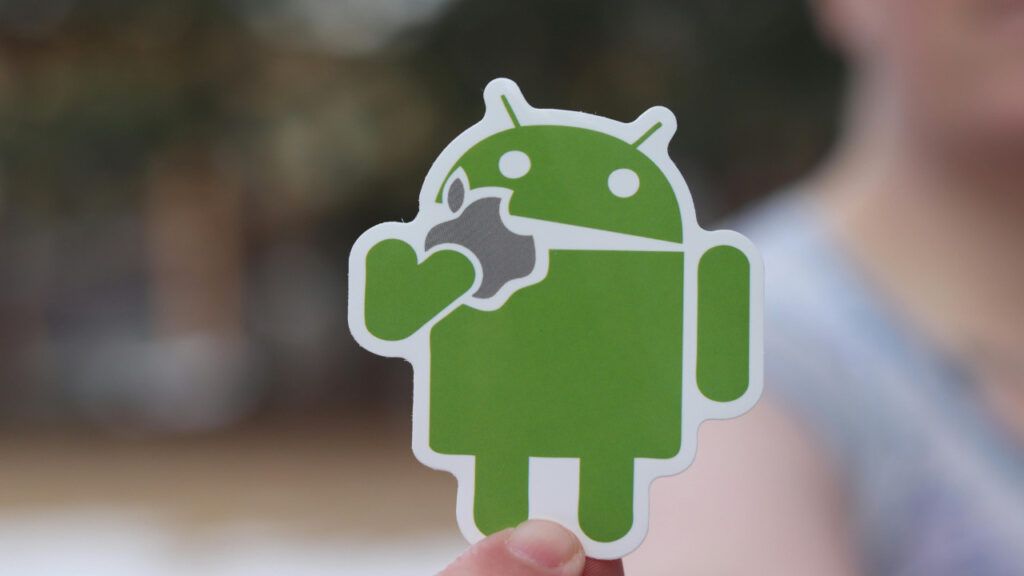 Умопомрачителната разлика в цените: Защо цените на телефоните с Android варират толкова много?