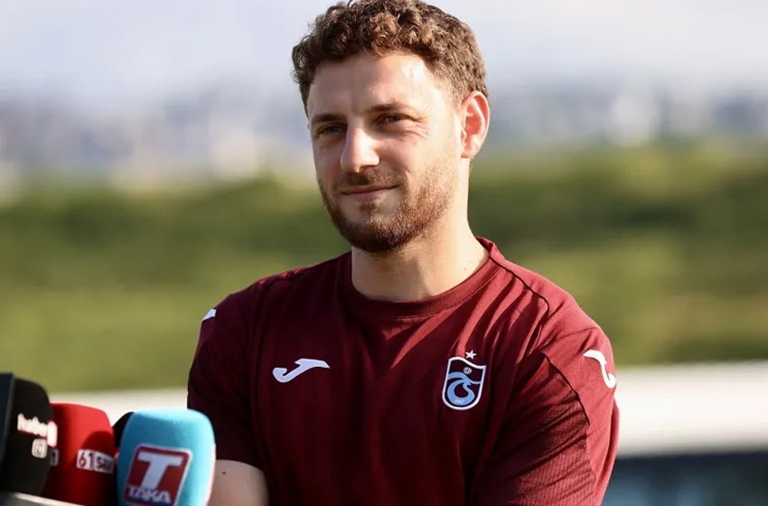 Mustafa Eskihellaç на върха на Европа