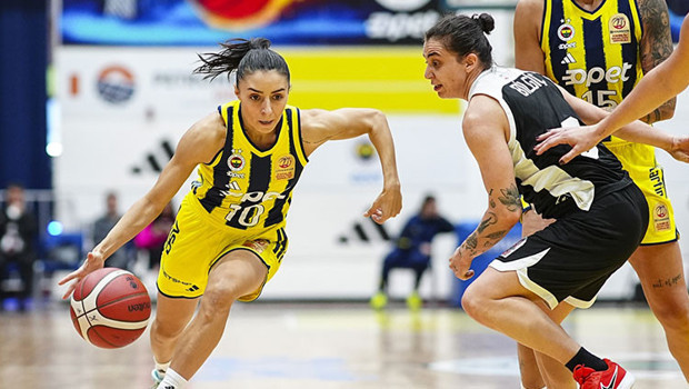 Fenerbahçe Opet, derbide farkı galip!