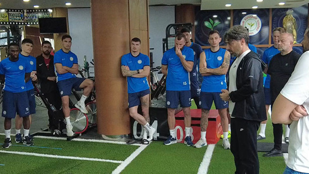 İlhan Palut, Çaykur Rizespor’a veda etti!