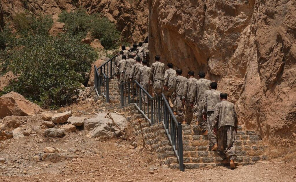 9 bin PKK’linin „eve dönüşü“ için yasa hazırlığı