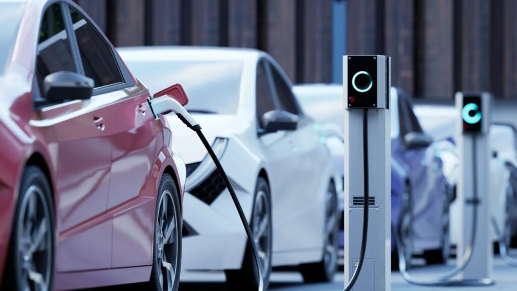 Електрическите автомобили ще се облагат с данък на километър: Безплатното шофиране остава в миналото