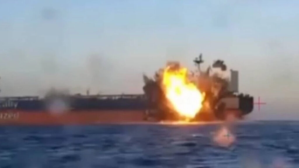 Karadeniz’deki geminin vurulma anı ortaya çıktı