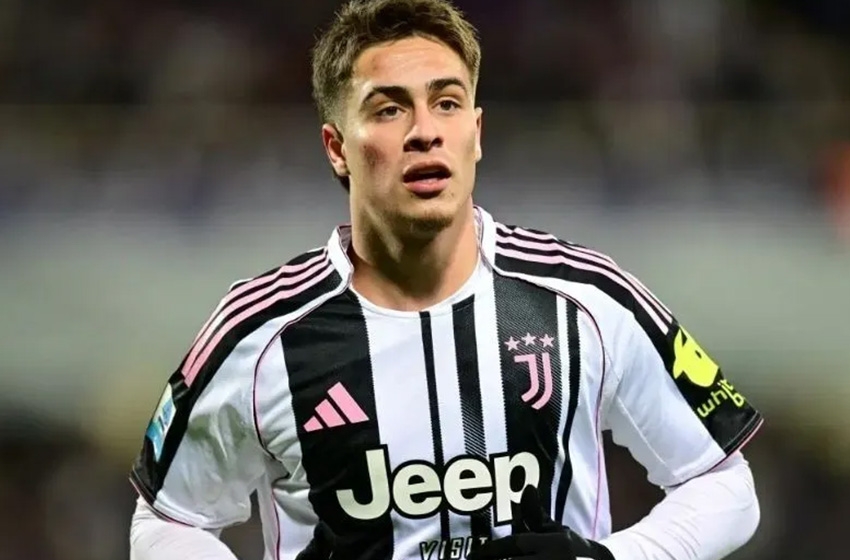 Кенан Йълдъз с легендата на Ювентус