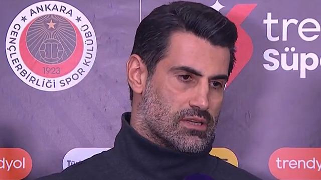 Инцидентният отговор на Волкан Демирел към репортера: „Щях ли да ви се обадя по специален телефон?“