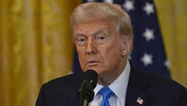Trump’tan ‘Venezuela’ açıklaması: Yakında karadan da saldırılara başlayacağız