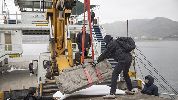 Появи се, когато водите в Тунджели се отдръпнаха! Дълъг 2 метра и широк 1 метър | „Извършихме много важна операция