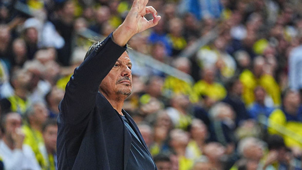 Ергин Атаман реагира на феновете на Фенербахче!