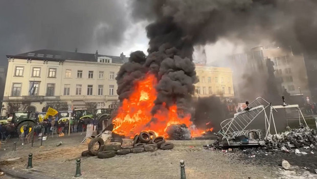 Хаос в сърцето на Европа