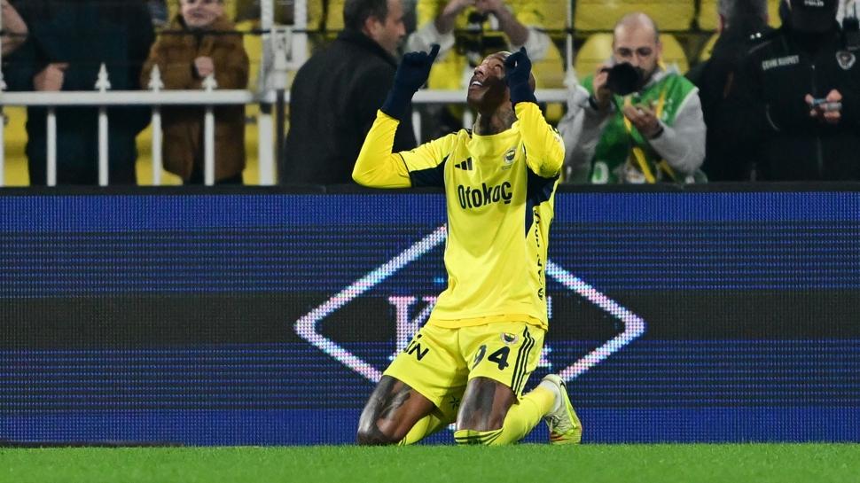 5 гола в 2 мача от Андерсон Талиска!