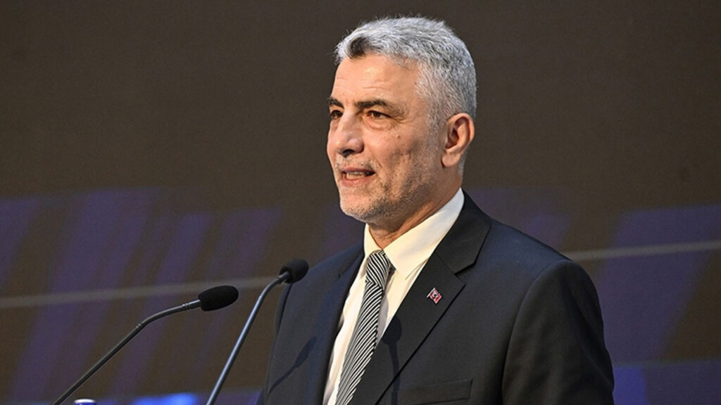 Bakan Bolat: İhracatımız yüzde 2,2 artışla 22,7 milyar dolar olarak gerçekleşti