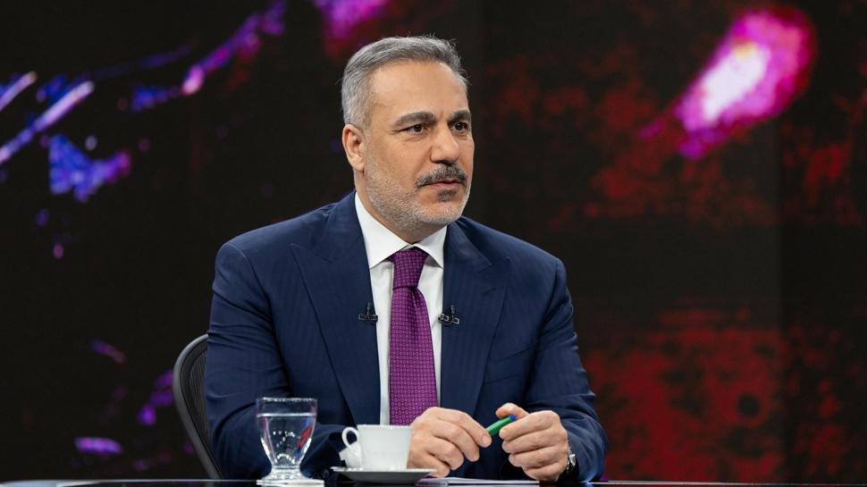 Министър Фидан подчертава жертвоготовността: Имам дълг към семейството си, който не мога да изплатя