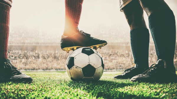 Чуждестранна връзка с разследването на залаганията UK