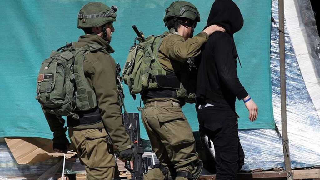 Израел освобождава 5 палестинци след месеци на задържане