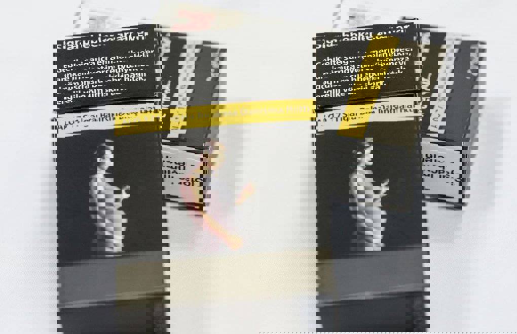 Промяна на цвета на Banderol върху цигарените опаковки