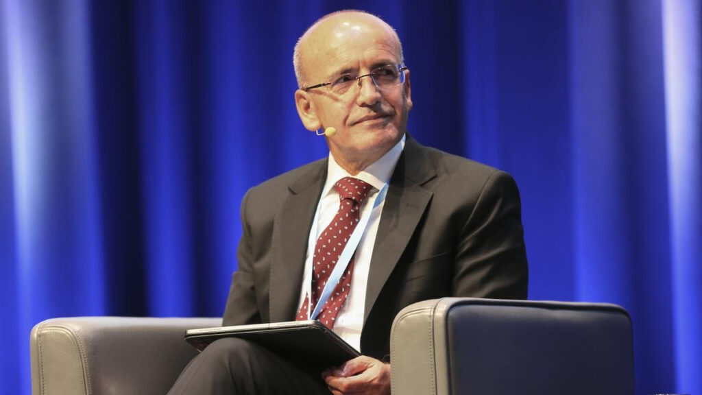 Hazine ve Maliye Bakanı Şimşek, Hong Kong’da yatırımcılarla buluşacak